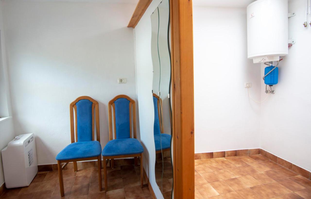 Apartma Bajc Apartment อายดอฟช์ชีนา ภายนอก รูปภาพ