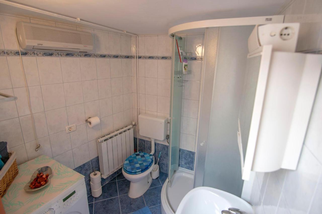 Apartma Bajc Apartment อายดอฟช์ชีนา ภายนอก รูปภาพ